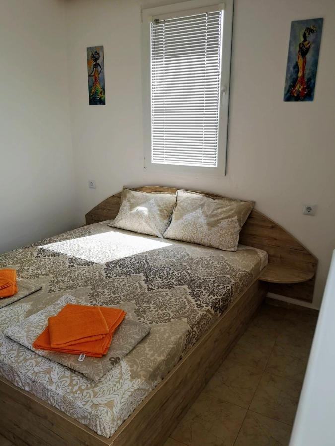 Apartment Elvira Chernomorets Ngoại thất bức ảnh