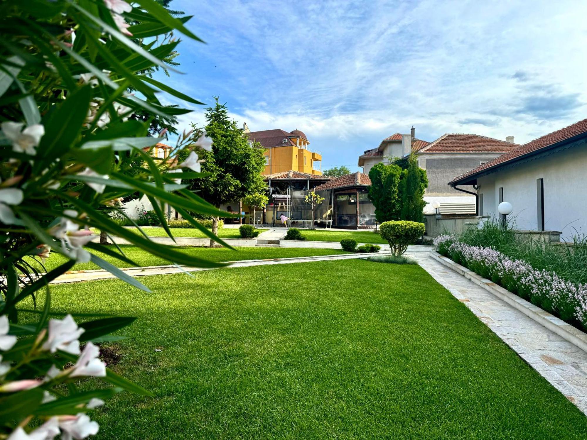 Apartment Elvira Chernomorets Ngoại thất bức ảnh